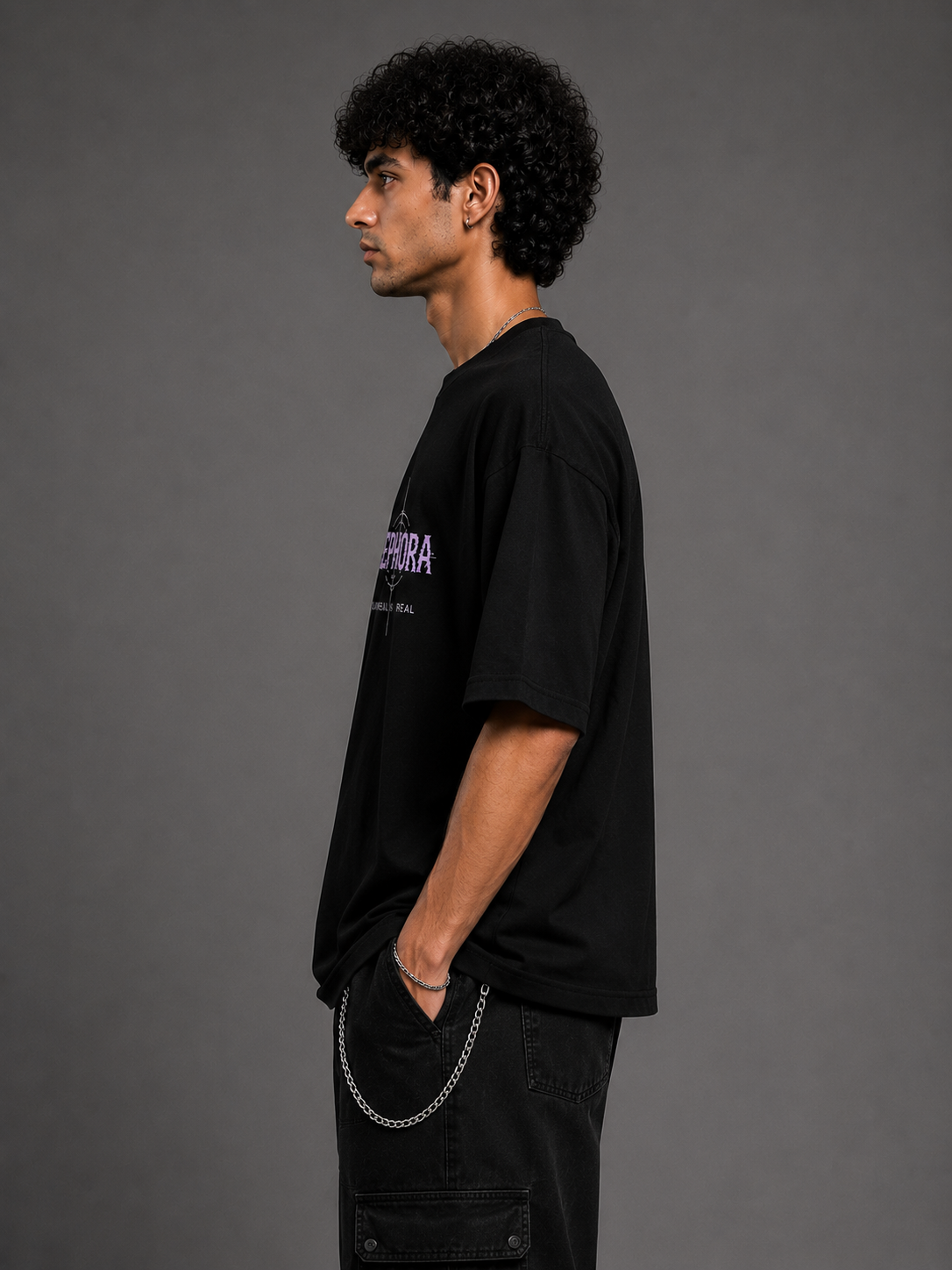 Zephora Reality Illusion Graphic Oversized T-Shirt